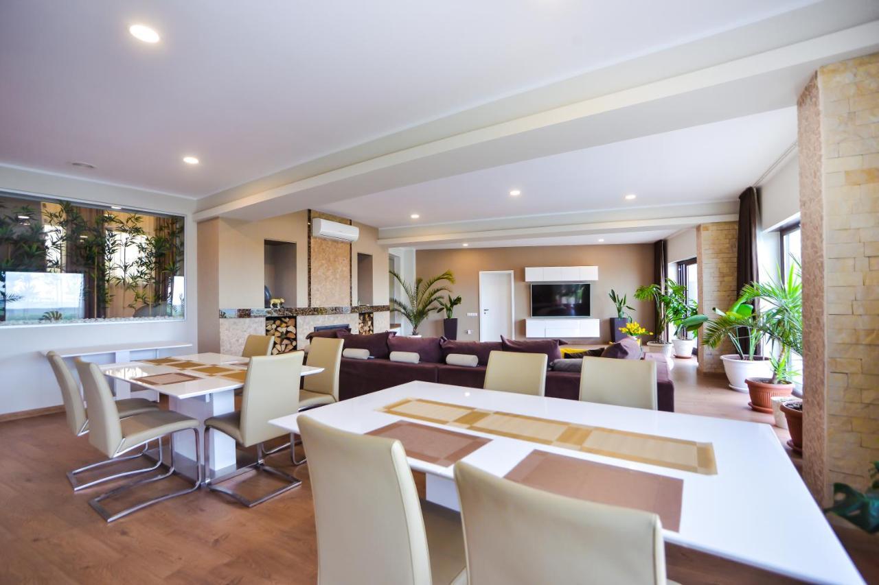 Casa Miralago Boutique Adults Only Tulcea Exterior foto
