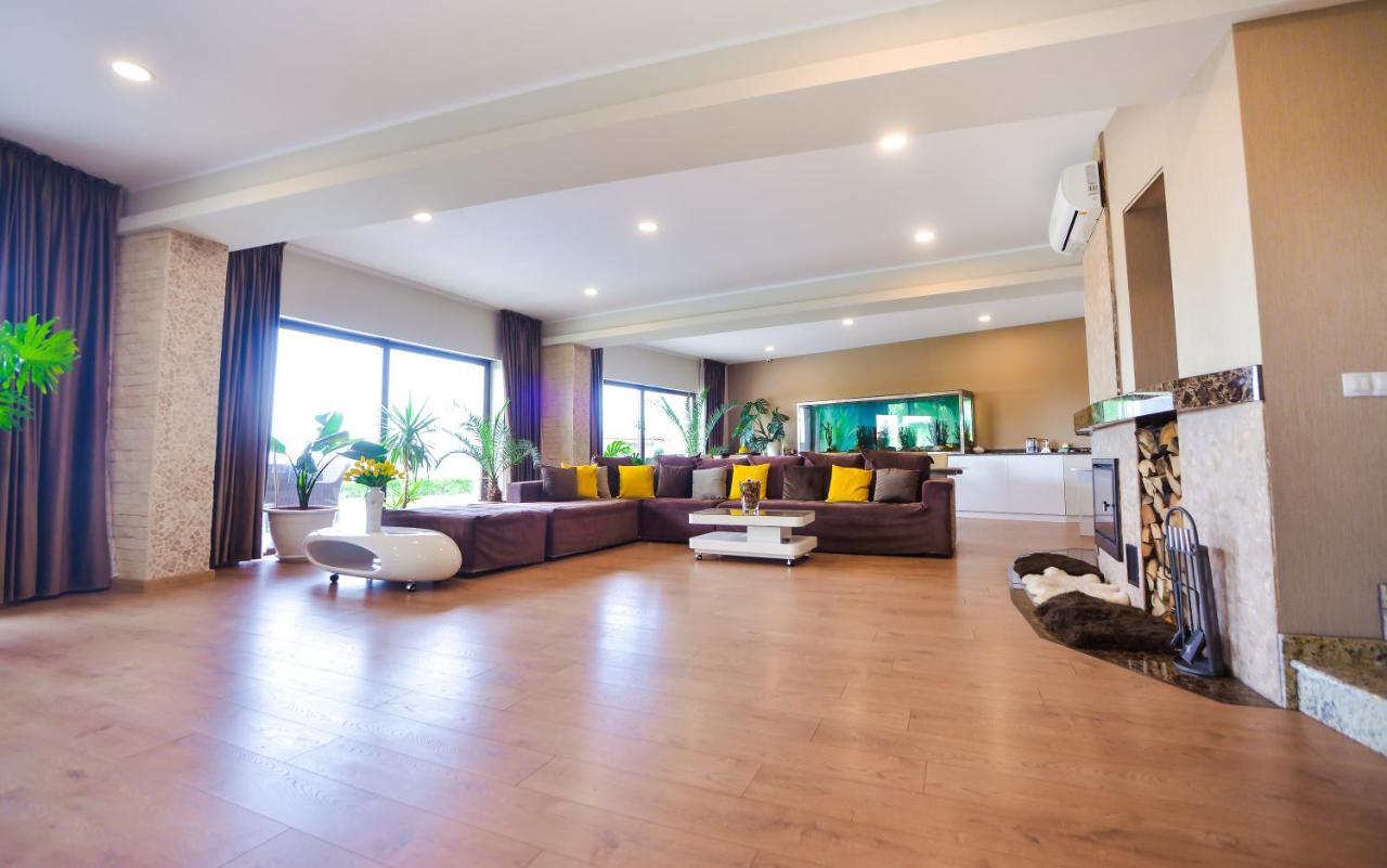 Casa Miralago Boutique Adults Only Tulcea Exterior foto