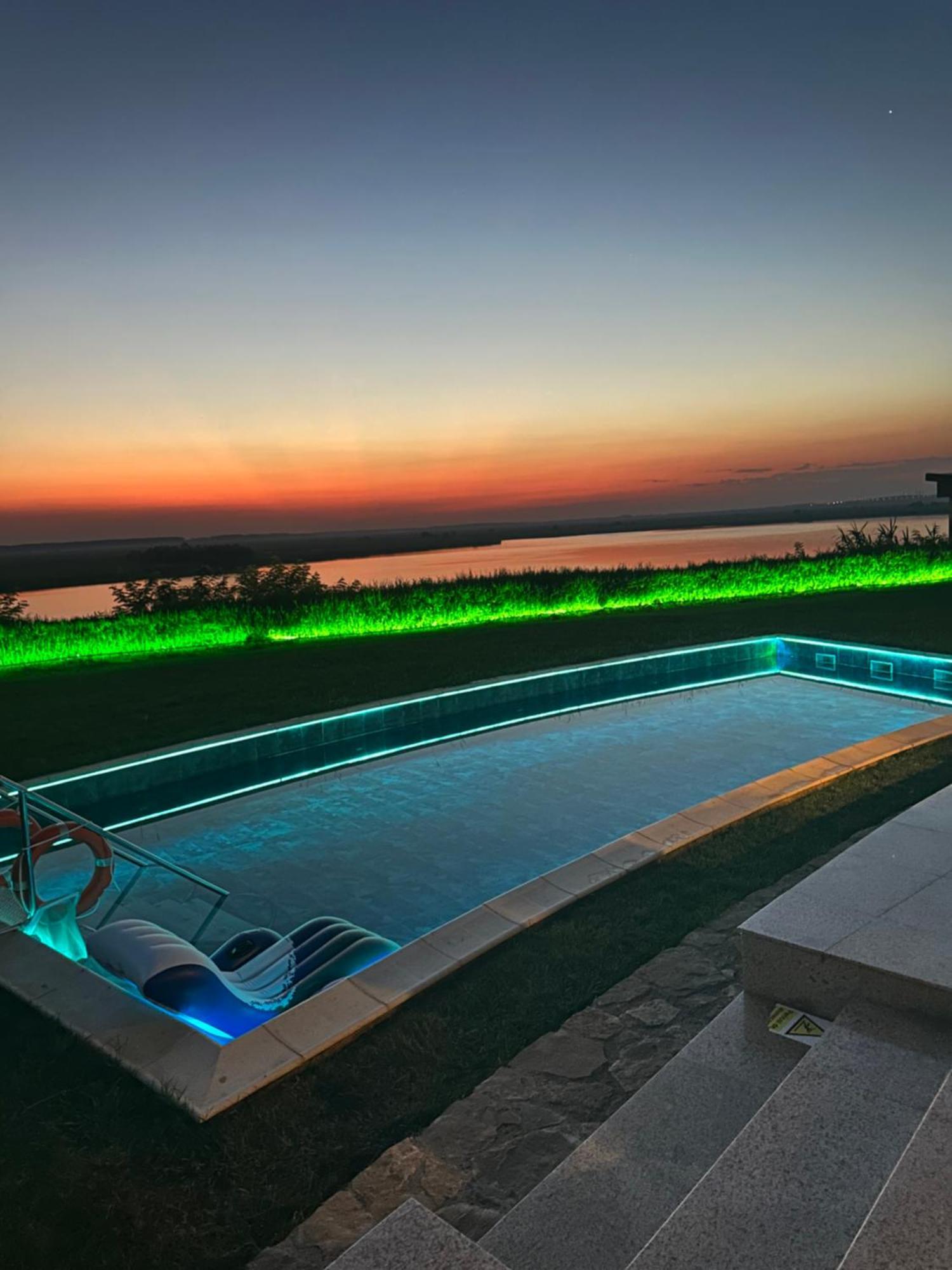 Casa Miralago Boutique Adults Only Tulcea Exterior foto
